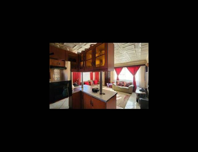 3 BEDROOM HOUSE FOR SALE IN THE ORCHARDS